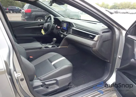 2025 Toyota Camry Se z USA, uszkodzony, nr VIN 4T1DBADK1SU523242